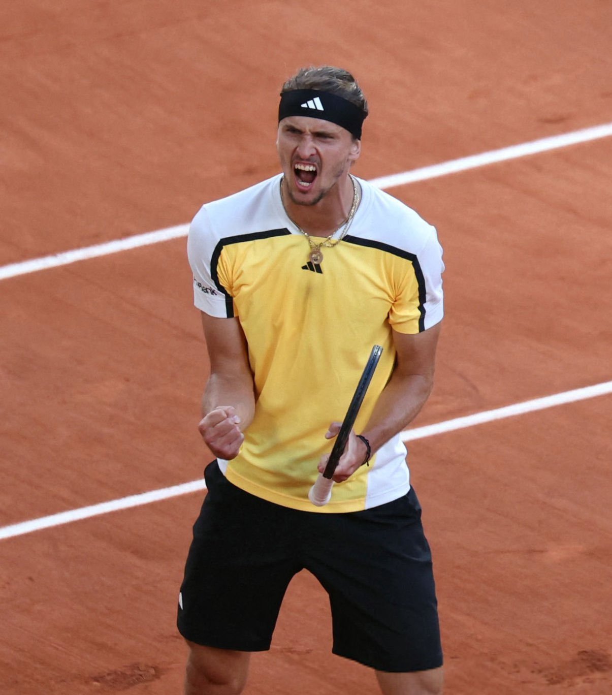 温网完胜法网,兹维列夫状态火热 温网完胜法网,兹维列夫状态火热