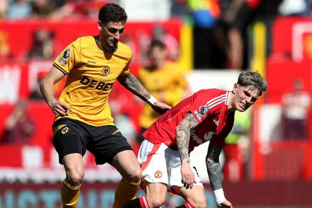 英格兰鏖战多特蒙德，阿尔瓦雷斯关键制胜