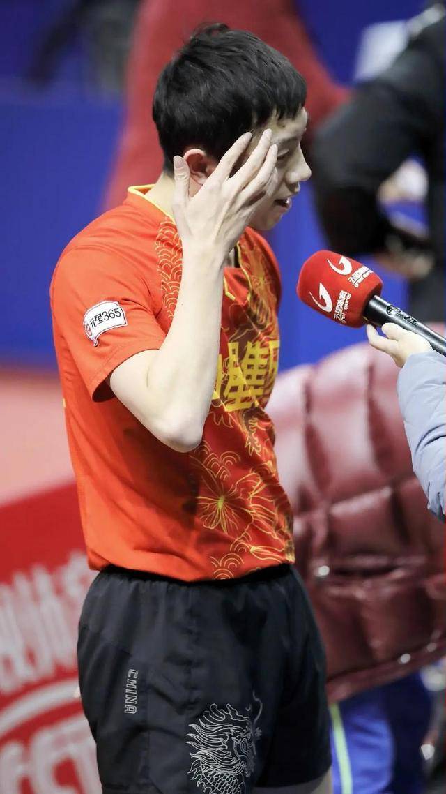 法国队翻盘英格兰队，许昕惊艳四座