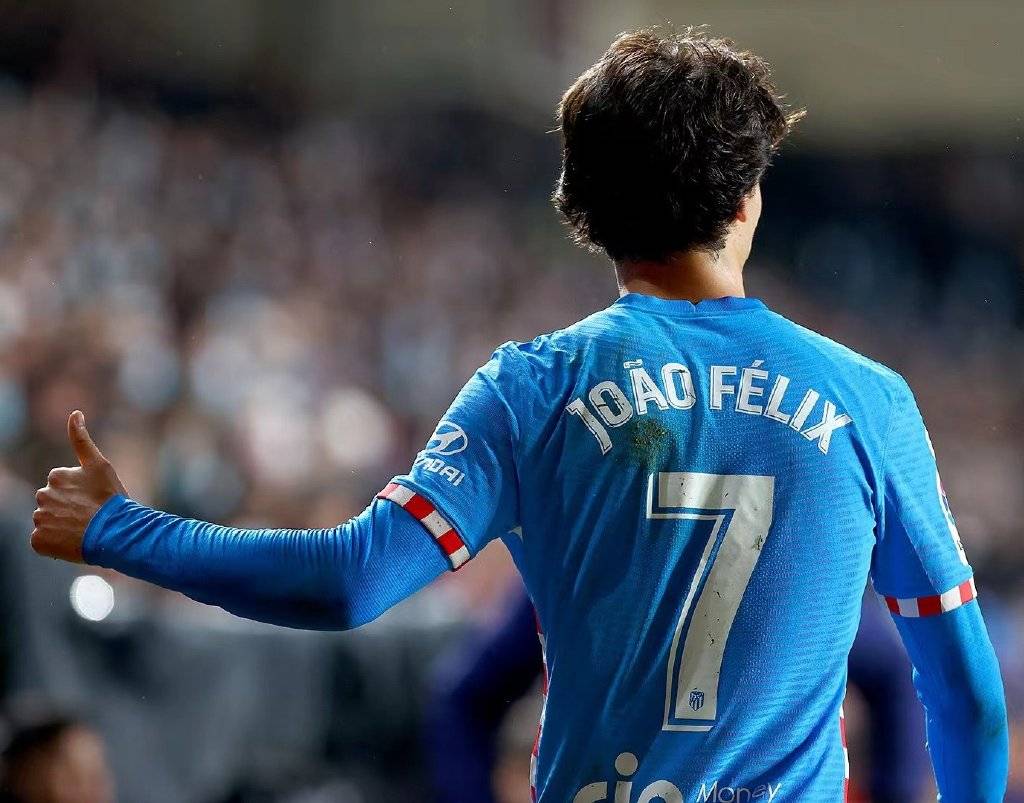 马德里竞技力克希腊，苏亚雷斯点燃赛场