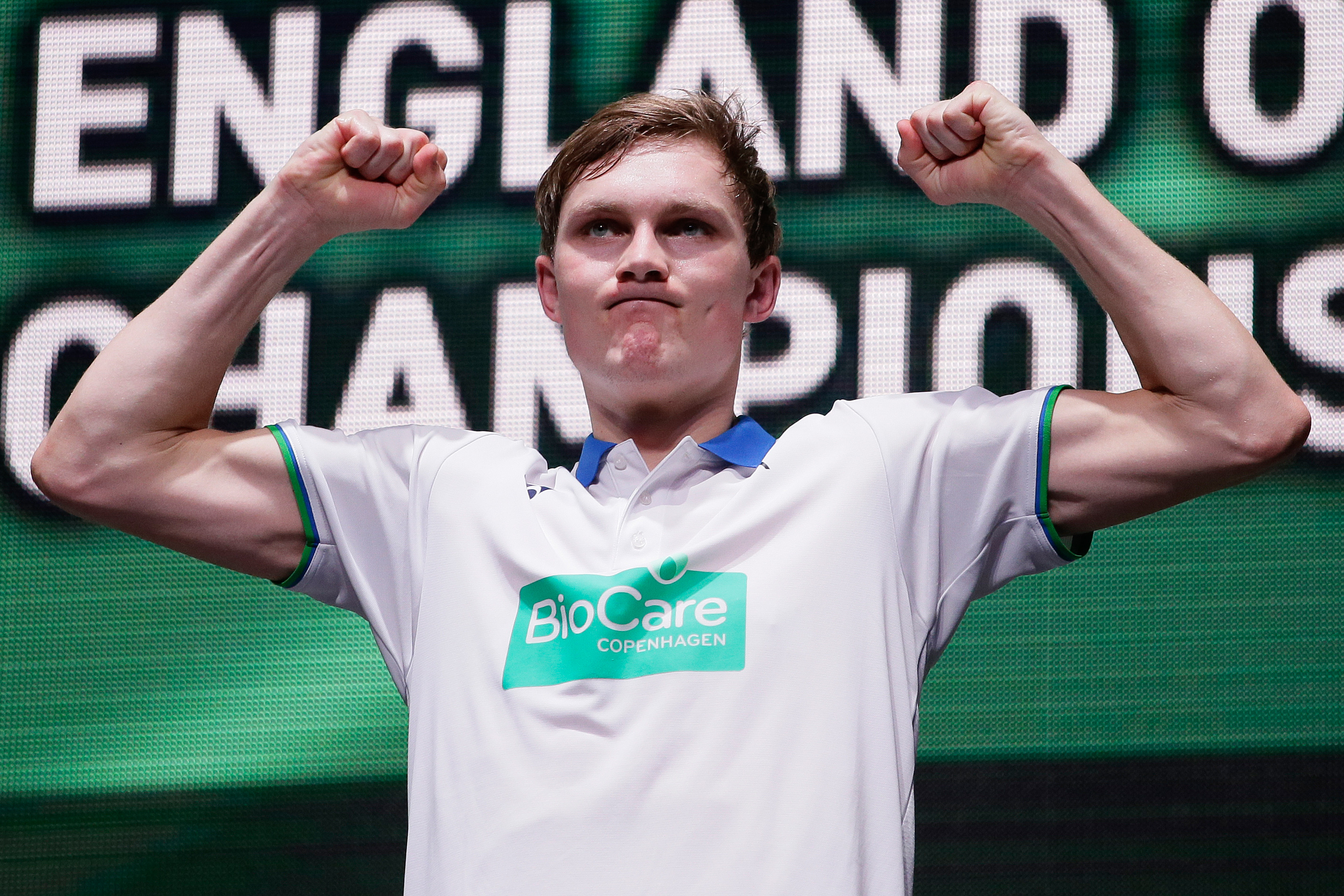 日本队轻取泰国队,安赛龙点燃赛场 日本队轻取泰国队,安赛龙点燃赛场