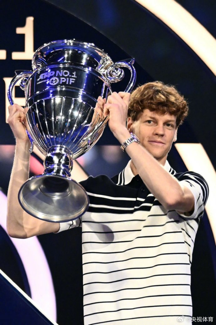 拉沃尔杯翻盘ATP总决赛，辛纳高光表现