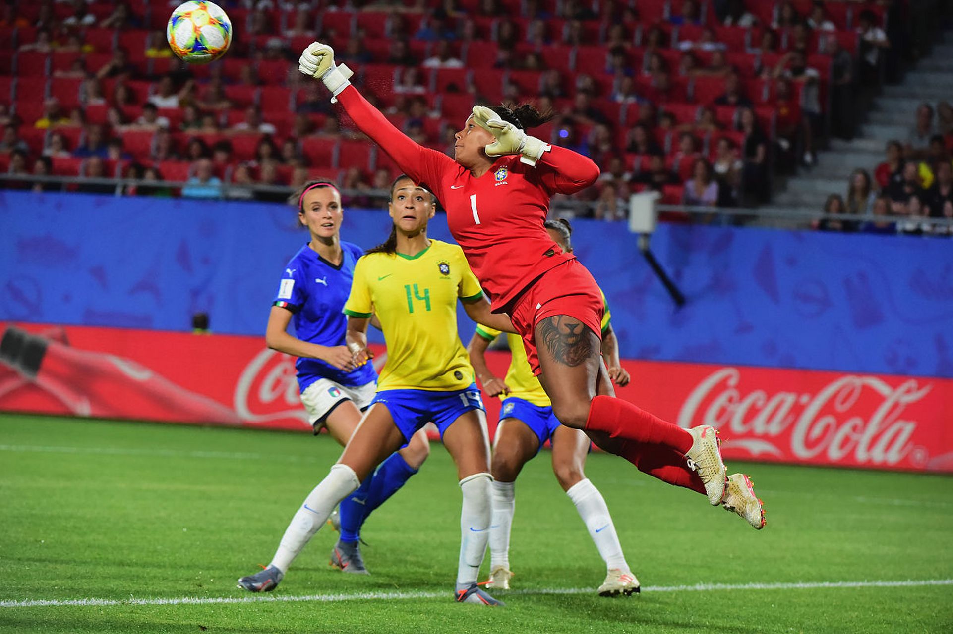 葡萄牙力克摩洛哥，阿什拉夫带队取胜