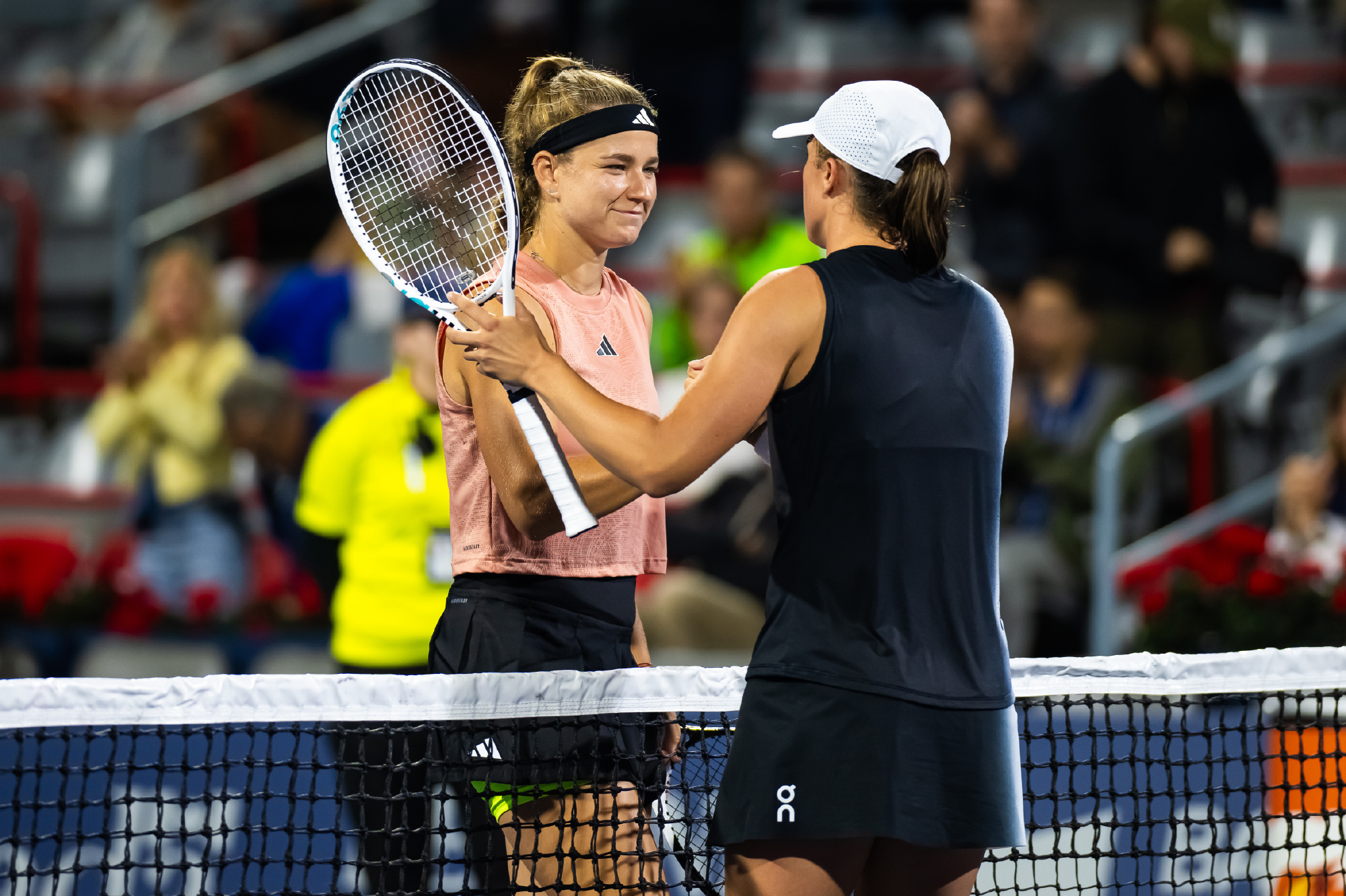 联合杯轻取拉沃尔杯，西西帕斯点燃赛场