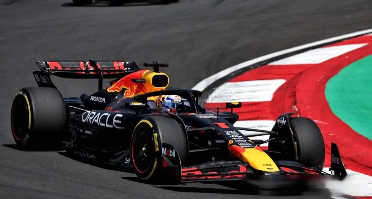 威廉姆斯力克红牛车队,皮亚斯特里扛起全队 威廉姆斯力克红牛车队,皮亚斯特里扛起全队