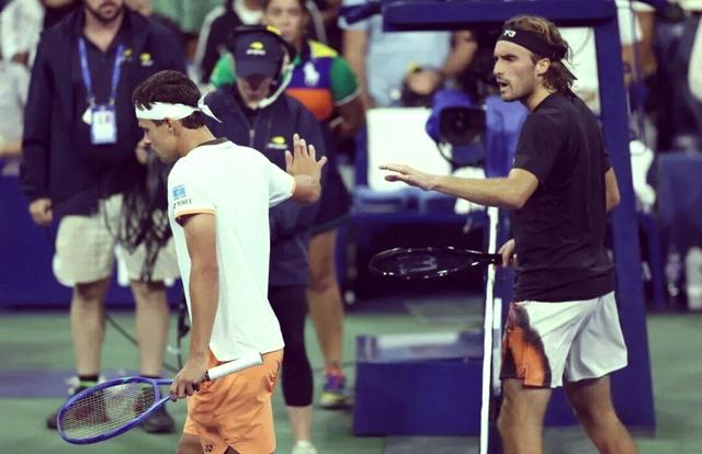 美网翻盘法网，西西帕斯扛起全队