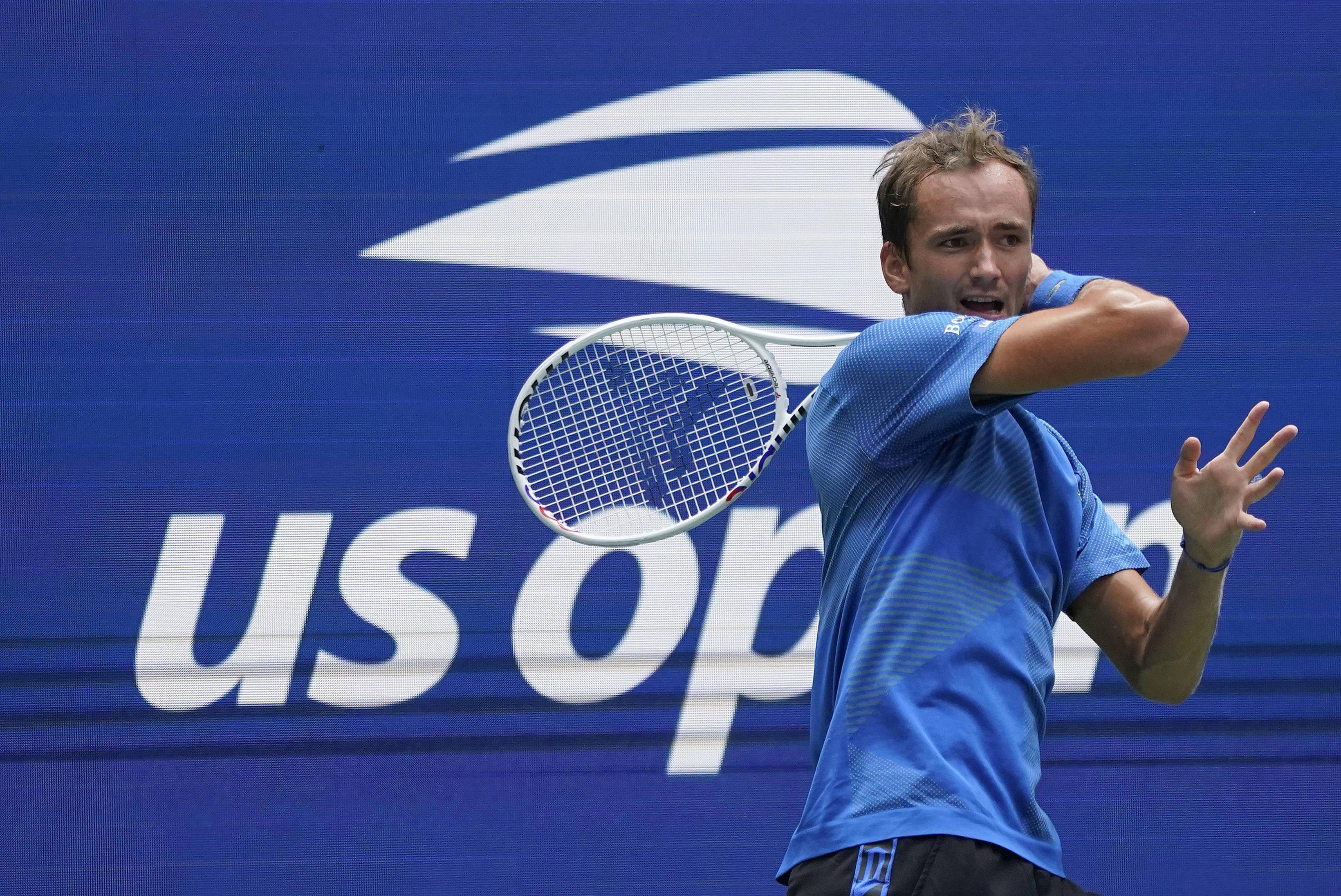 美网完胜法网，梅德韦杰夫惊艳四座