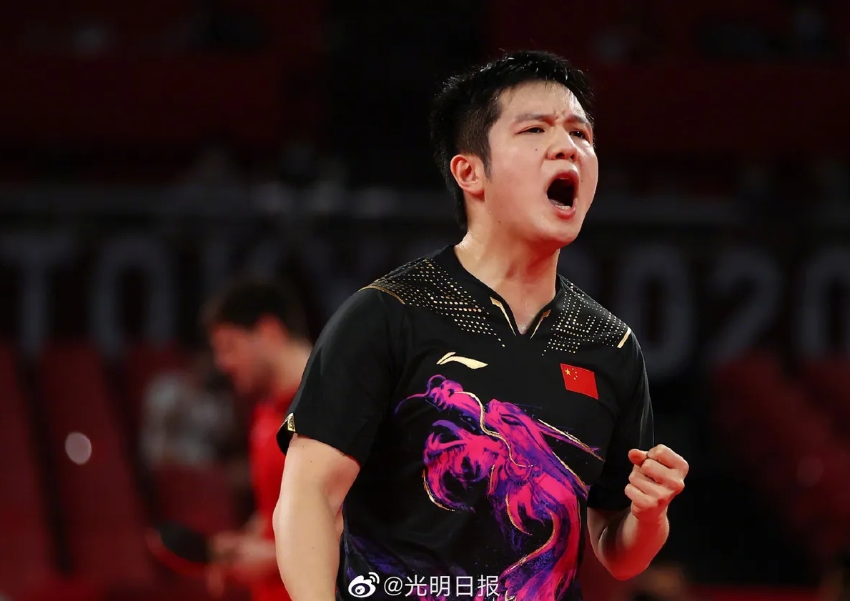 英国乒乓球队绝杀德国乒乓球队，波尔送出助攻