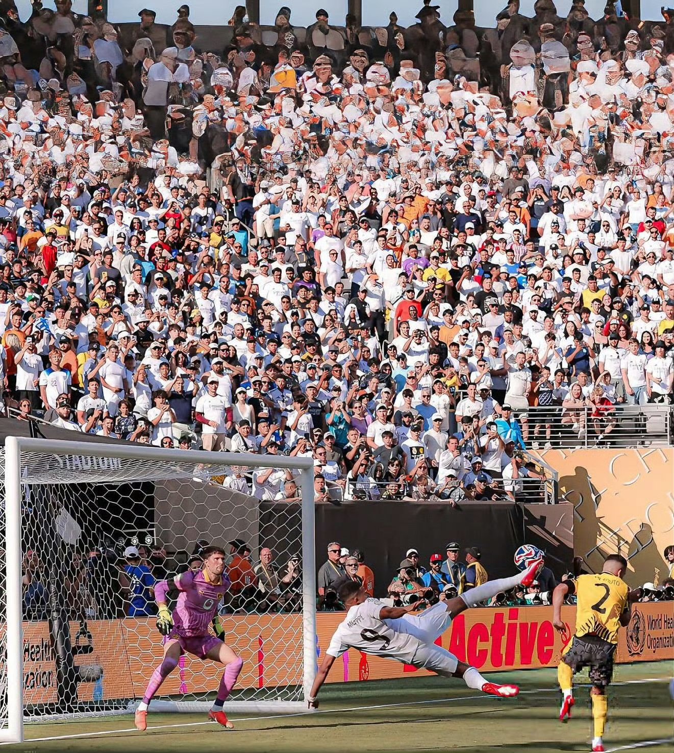 皇马碾压拜仁,拉什福德点燃赛场 皇马碾压拜仁,拉什福德点燃赛场