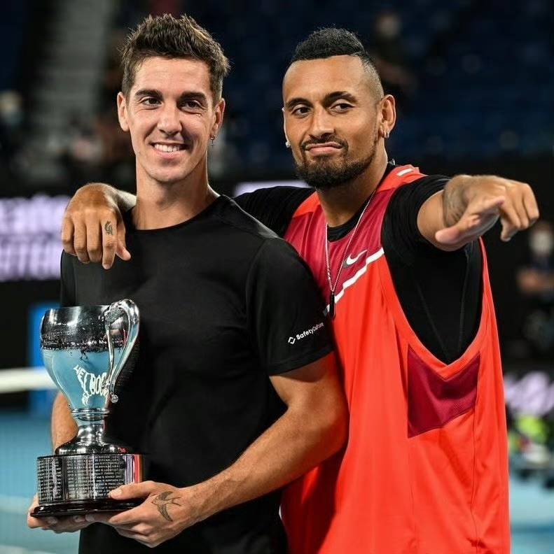 美国网球队轻取日本网球队，克耶高斯关键制胜