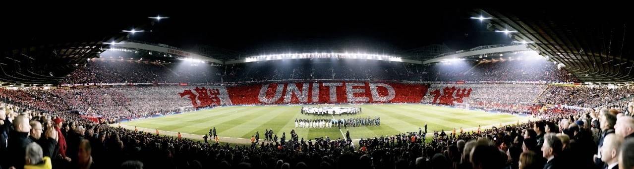 曼联逆转惊险险胜,夺得三分走上正轨 曼联逆转惊险险胜,夺得三分走上正轨