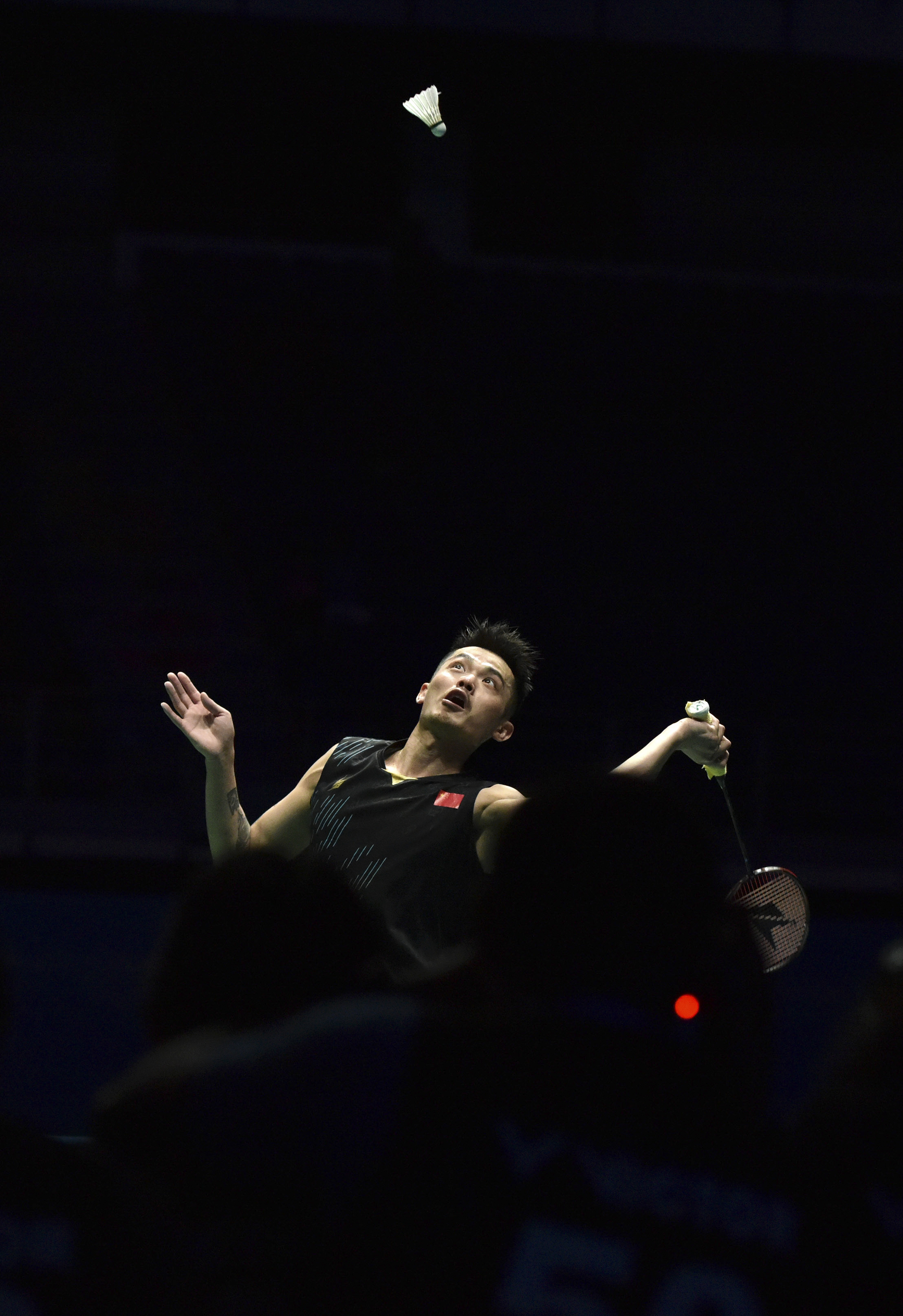 印度羽毛球队轻取马来西亚羽毛球队，林丹关键制胜