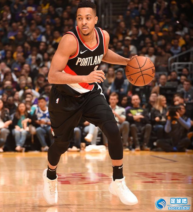 土耳其男篮强势菲律宾男篮，麦科勒姆惊艳世界