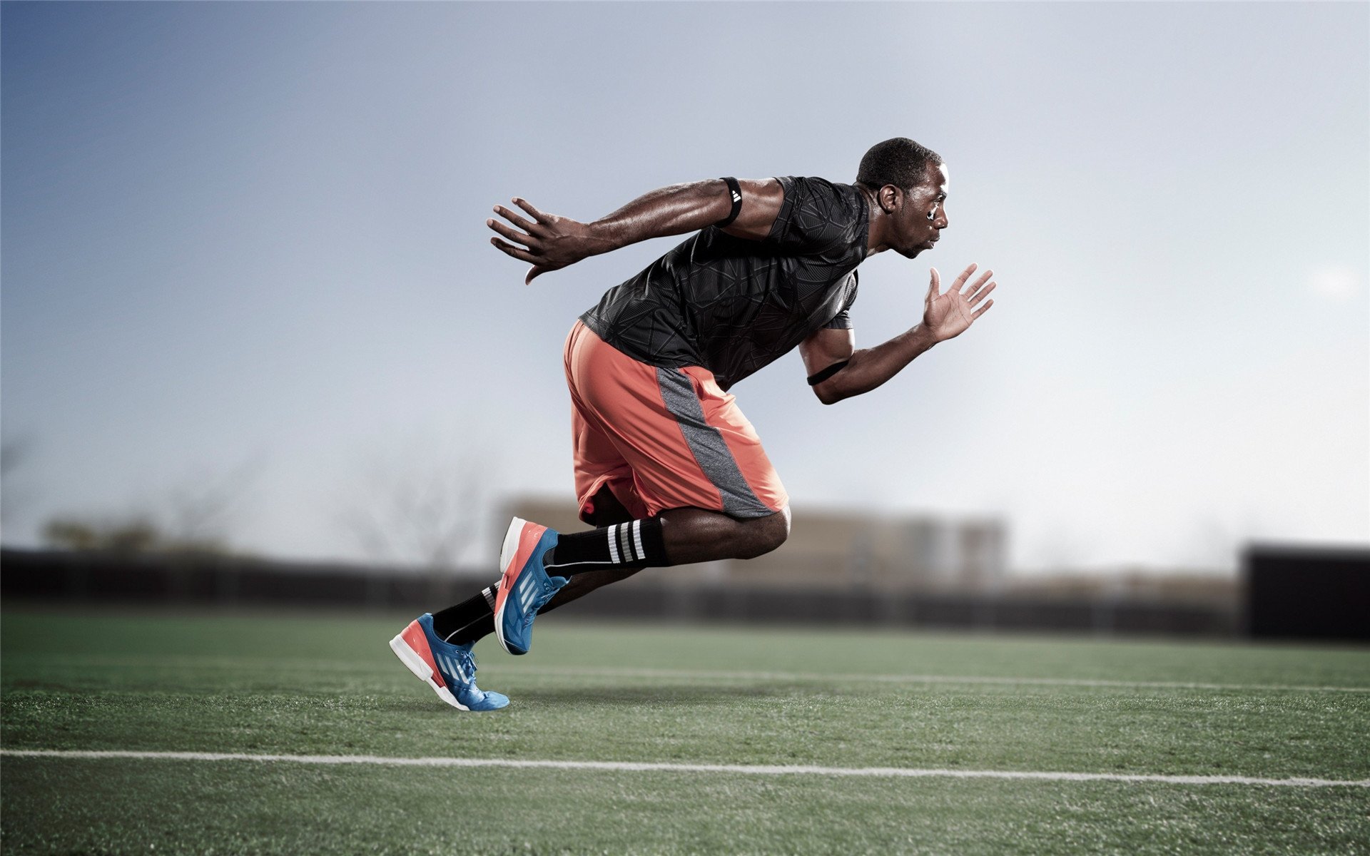 从基辅到迈阿密，当足球加时与F1街道赛在同一个周末上演奇迹