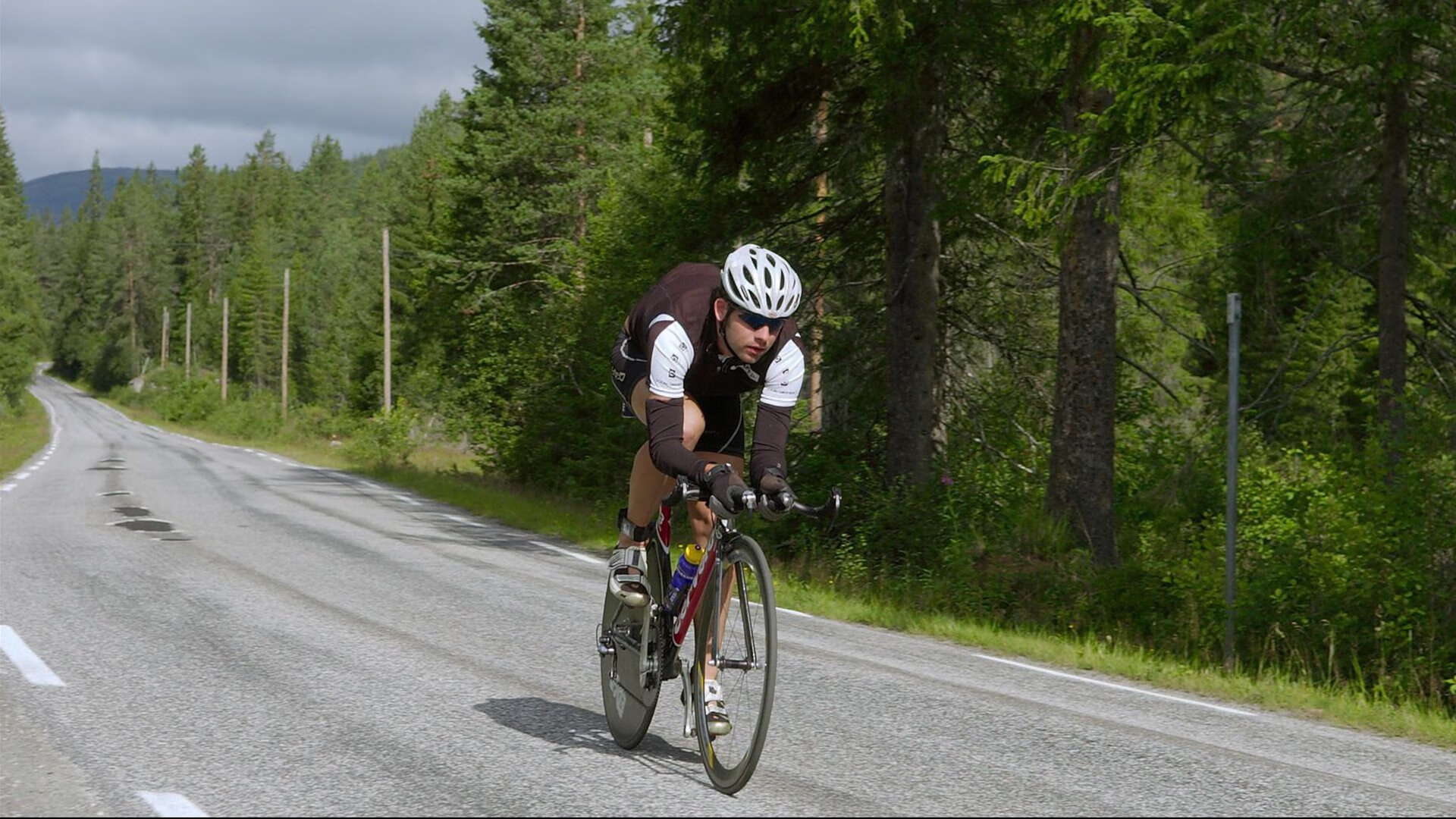厄德高爆发,巴拉圭击败玻利维亚,一场南美足球的战术博弈